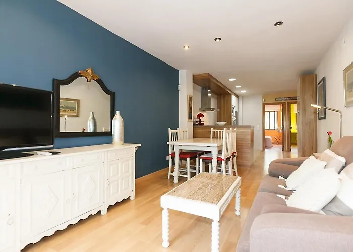 Uhc Mar I Cel Family Complex Cambrils